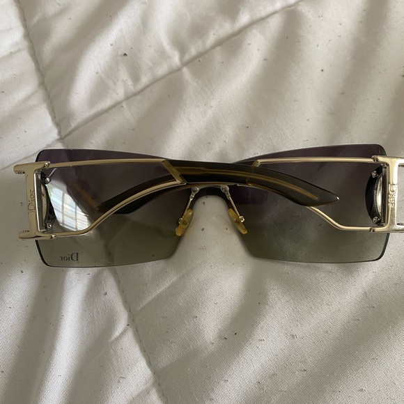 SOLD - Picture 2 of 9